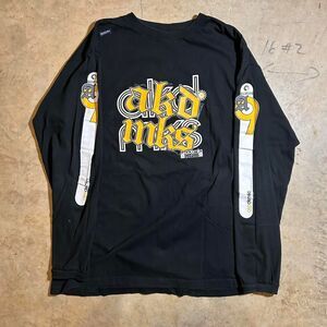 Akademiks Men's Black T-shirt